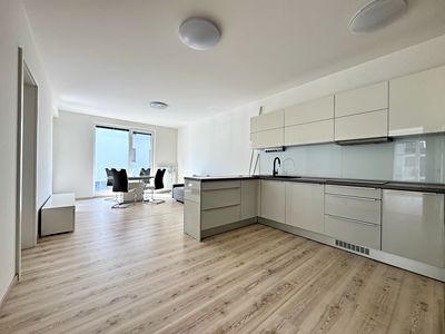 Pronájem bytu 4+kk 102 m²