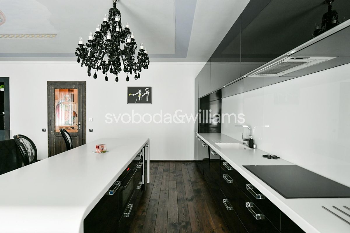 Pronájem bytu 3+kk 99 m² – fotografie 2