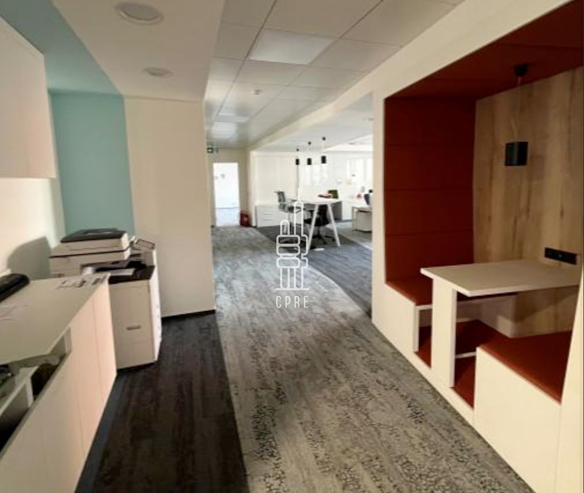 Pronájem kanceláře 132 m² – fotografie 4