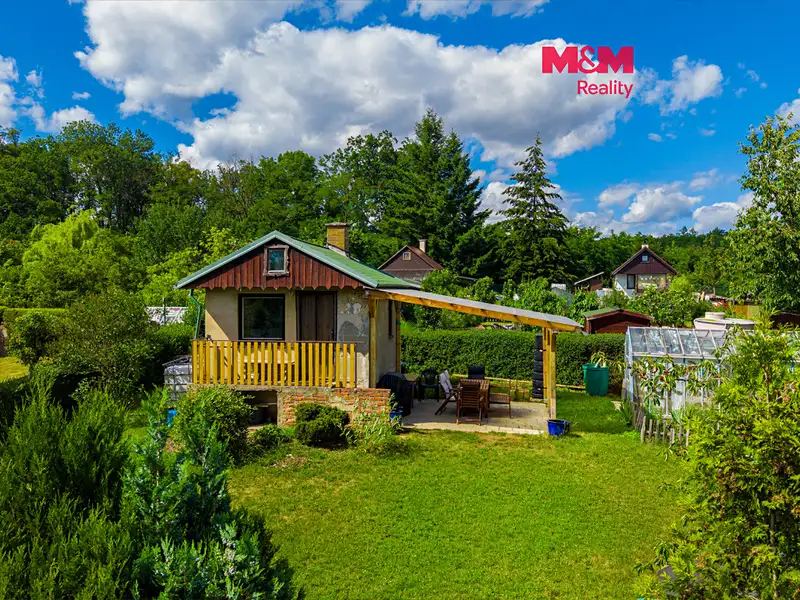 Prodej chaty 16 m², pozemek 397 m², Kosmonosy – náhled fotky 1