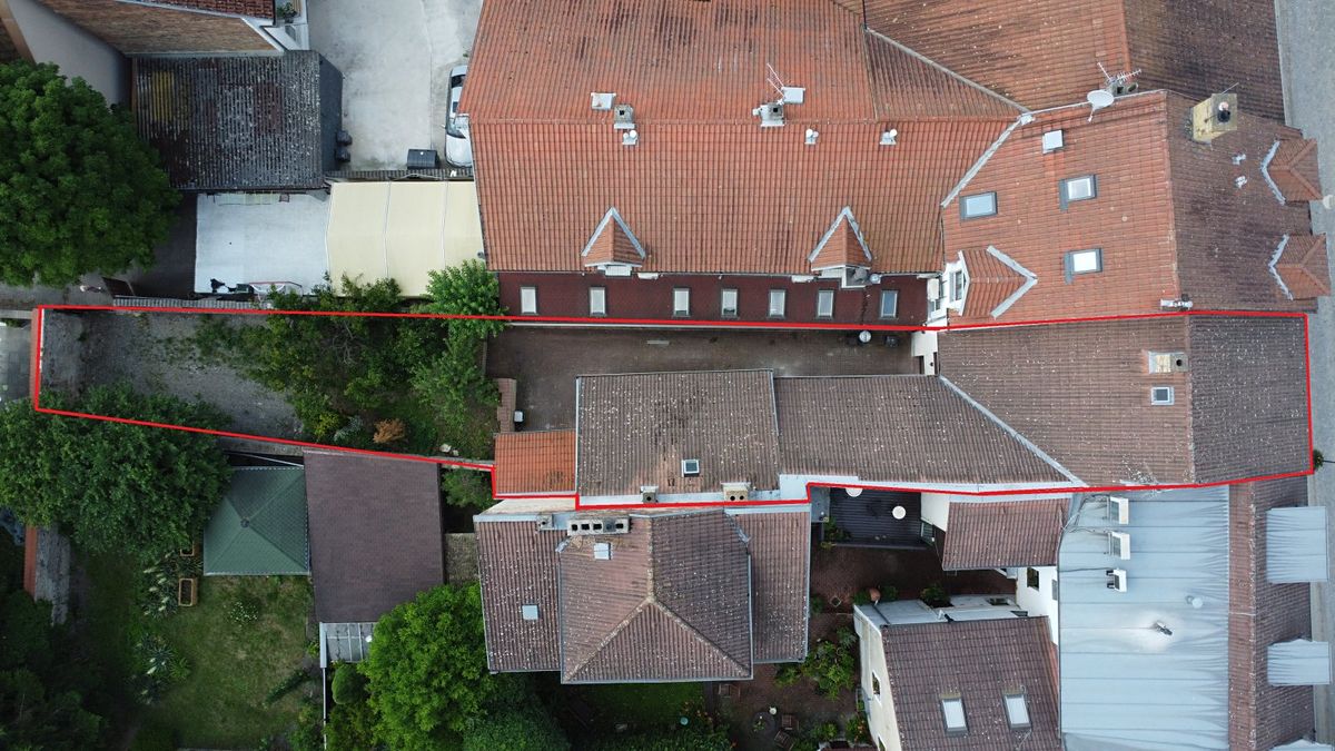 Prodej rodinného domu 270 m², pozemek 317 m² – fotografie 3