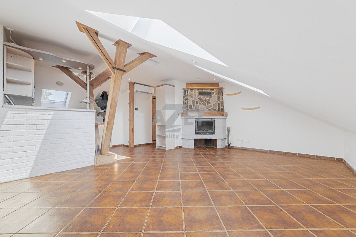 Prodej bytu 4+kk 83 m² – fotografie 3