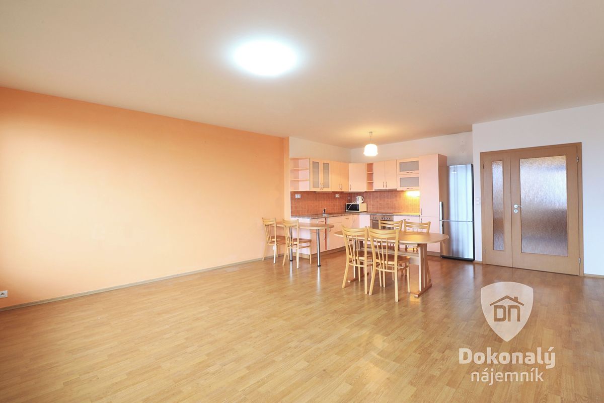 Pronájem bytu 3+kk 82 m²