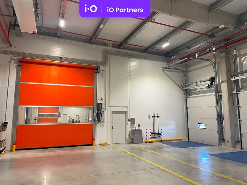 Pronájem skladového prostoru 2000 m², Úžice – náhled fotky 3