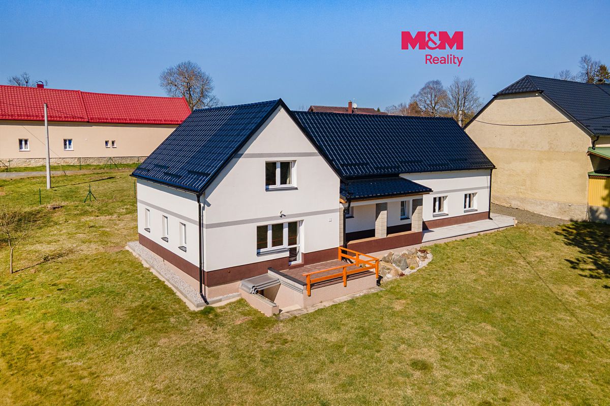 Prodej rodinného domu 160 m², pozemek 1476 m²