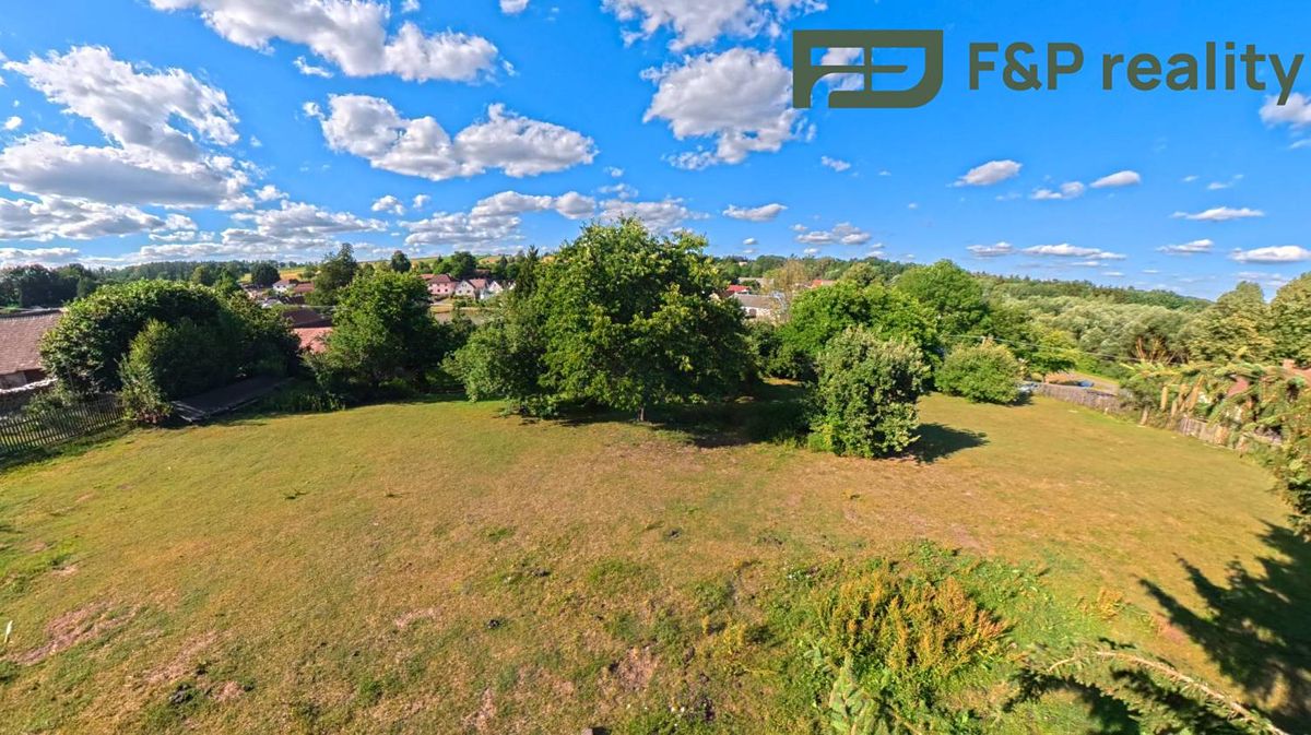 Prodej stavebního pozemku 570 m² – fotografie 2