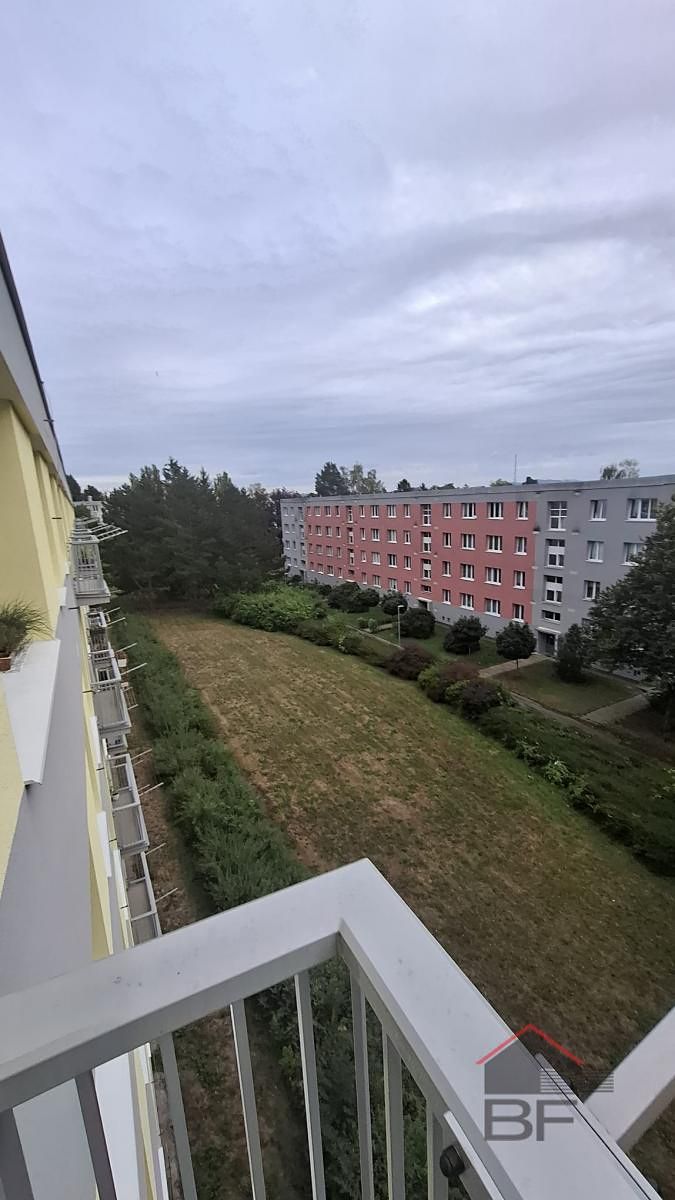 Pronájem bytu 2+1 58 m² – fotografie 3