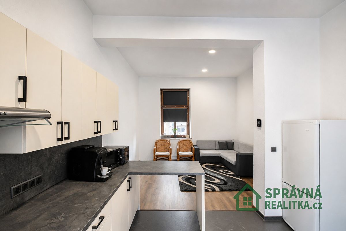Pronájem bytu 5+1 113 m² – fotografie 3
