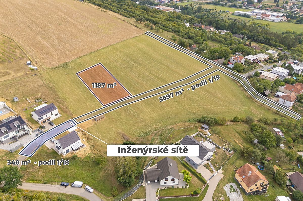 Prodej stavebního pozemku 1187 m² – fotografie 2