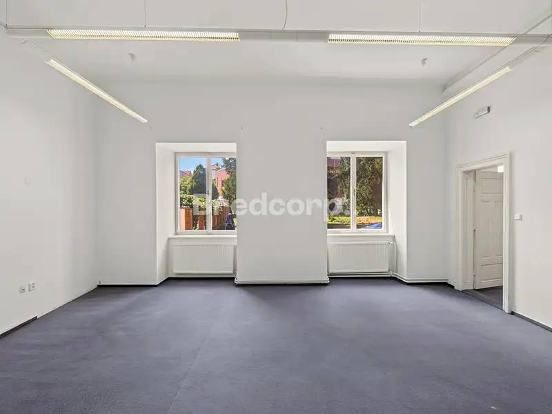 Pronájem kanceláře 240 m², Brno – náhled fotky 1