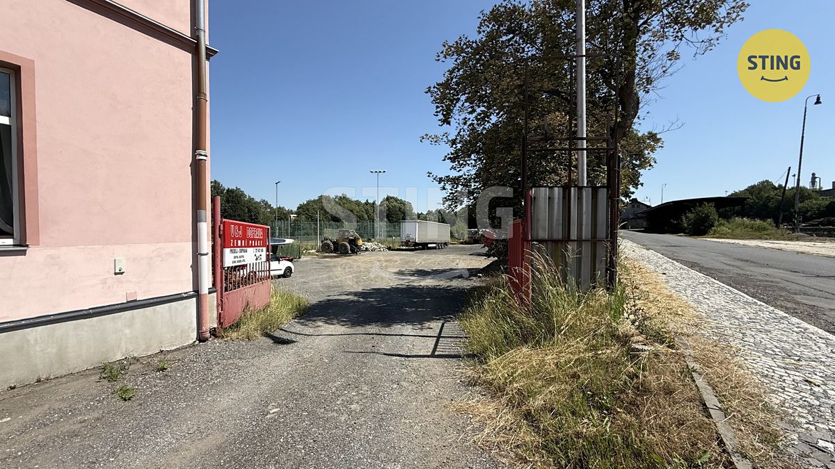 Prodej komerčního pozemku 2272 m² – fotografie 5