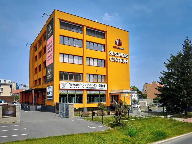 Pronájem komerčního pozemku 500 m², Praha – náhled fotky 1