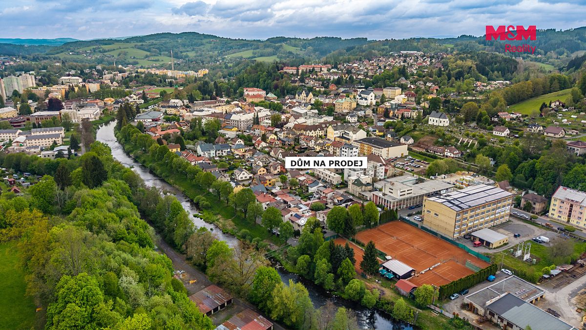 Prodej rodinného domu 103 m², pozemek 172 m² – fotografie 3