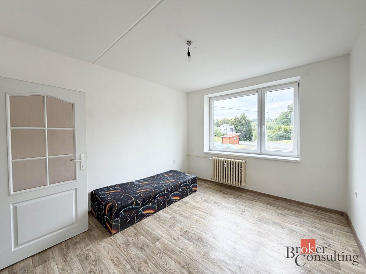 Pronájem bytu 3+1 80 m² – fotografie 3