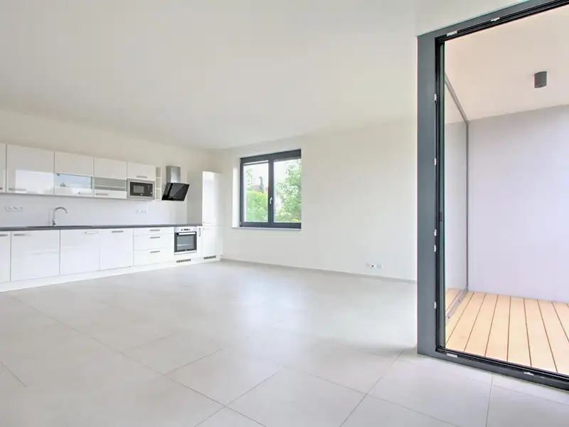 Pronájem bytu 2+kk 70 m², Dobřichovice – náhled fotky 3