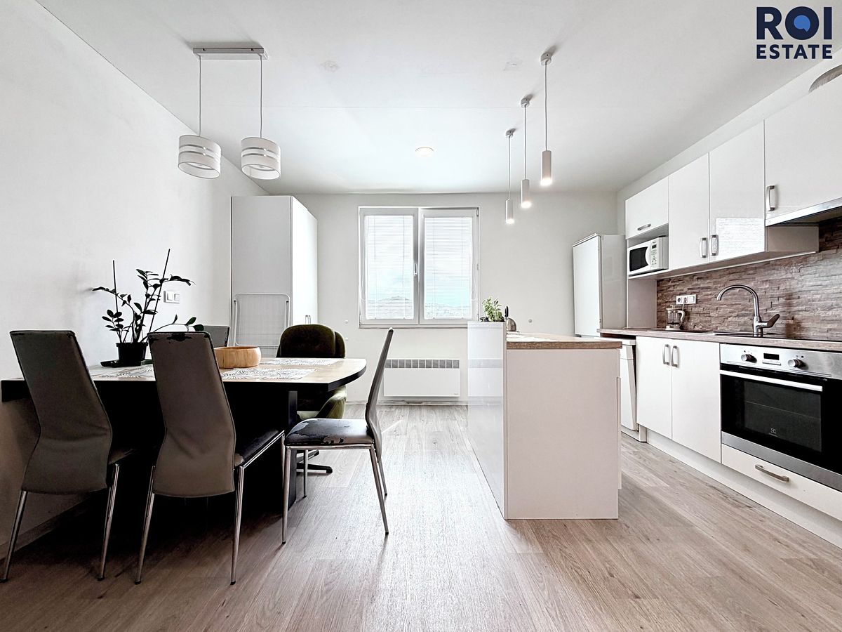 Pronájem bytu 2+1 66 m² – fotografie 5
