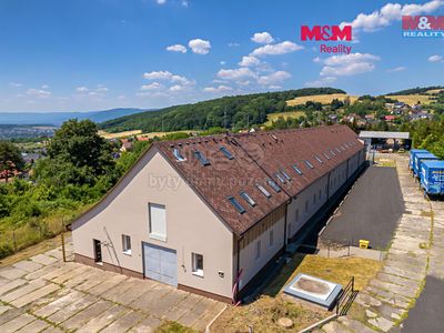 Pronájem skladového prostoru 1187 m²