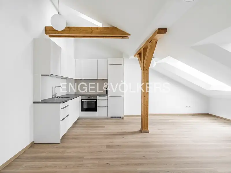 Pronájem bytu 3+kk 98 m², Praha – náhled fotky 2