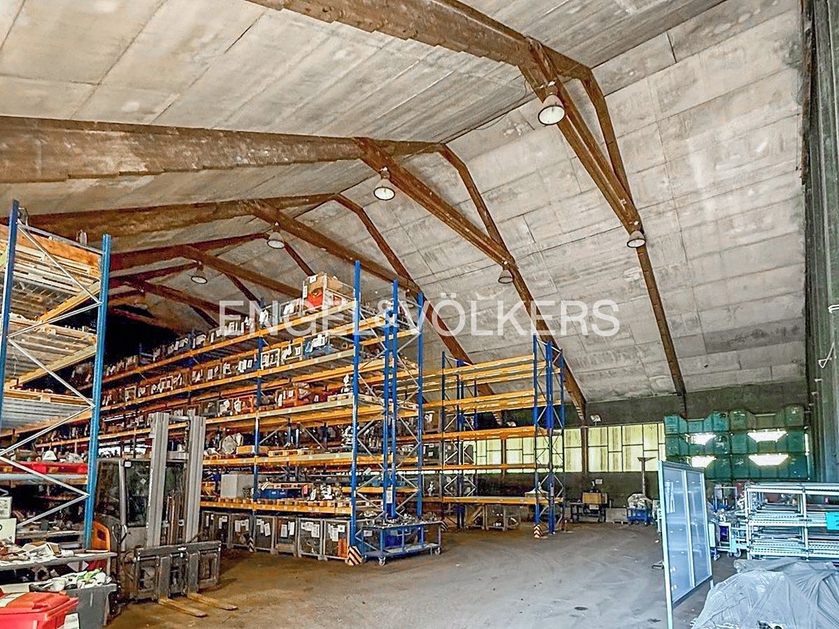 Pronájem skladového prostoru 744 m² – fotografie 3
