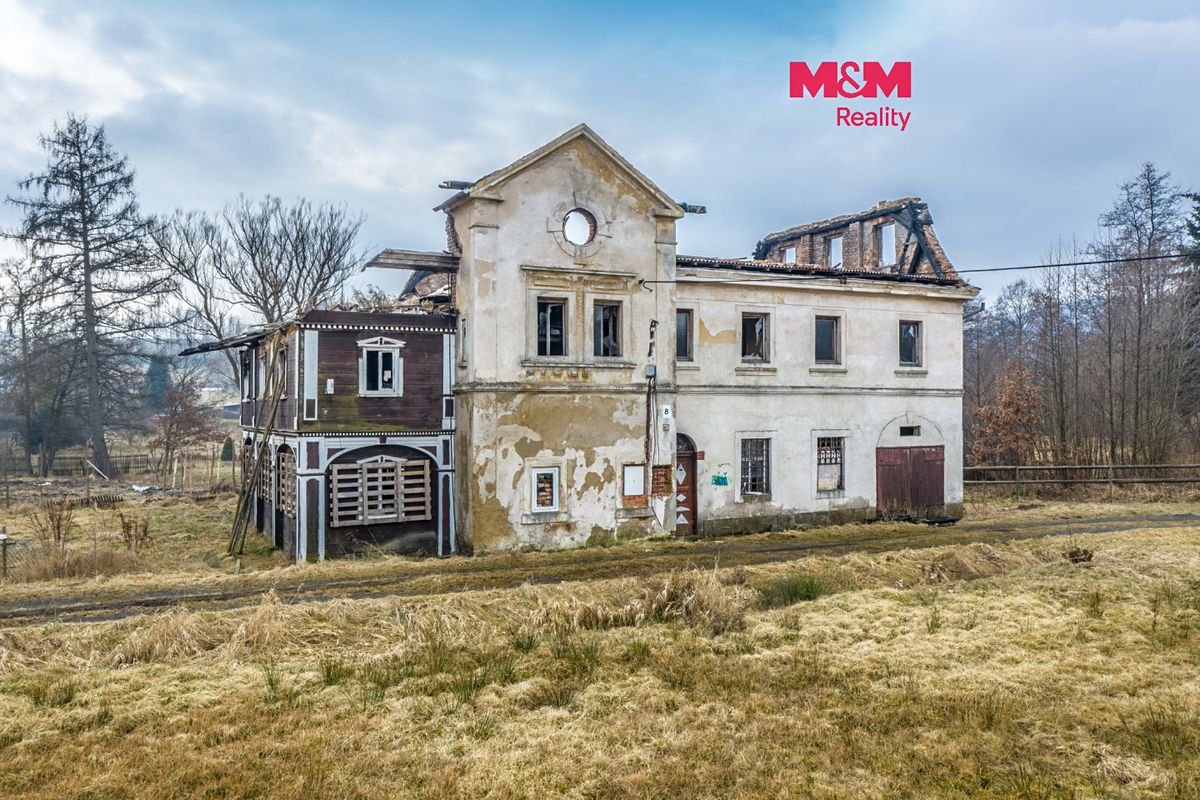 Prodej rodinného domu 140 m², pozemek 689 m²