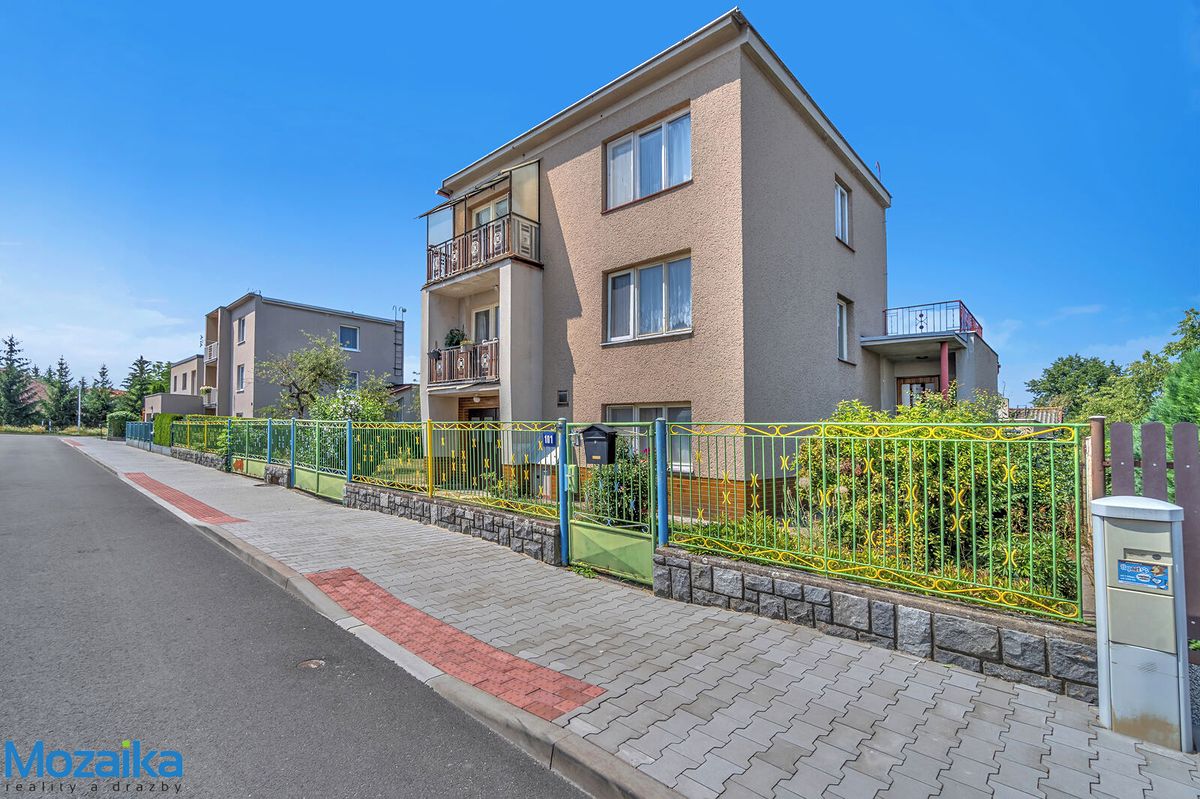Prodej rodinného domu 195 m², pozemek 224 m²