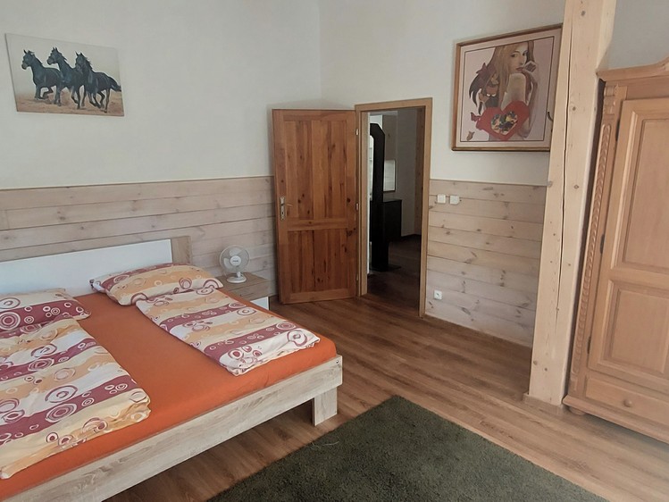 Prodej domu, 1 234 m² (29 z 36)