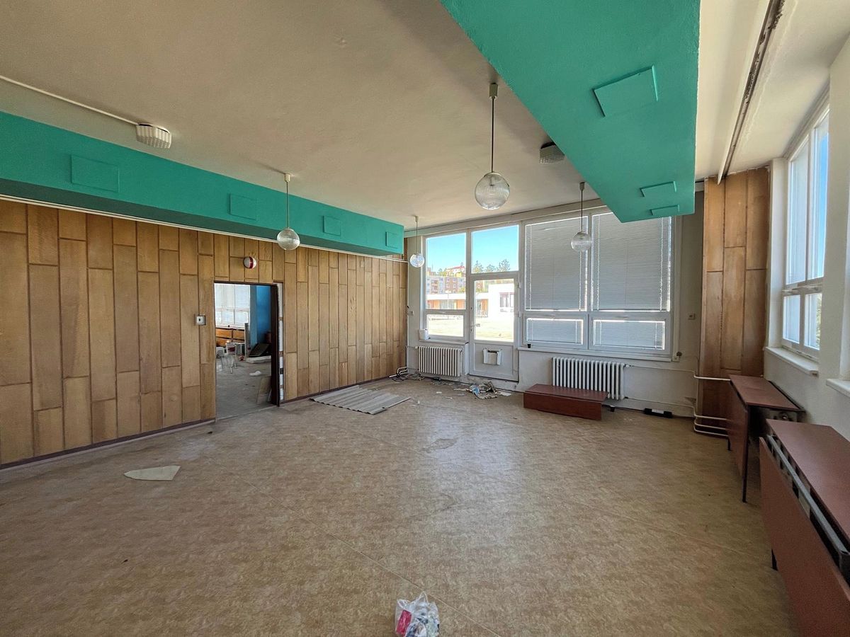 Pronájem obchodního prostoru 46 m² – fotografie 2