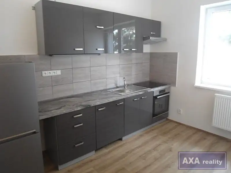 Pronájem bytu 2+1 63 m², Olomouc – náhled fotky 1