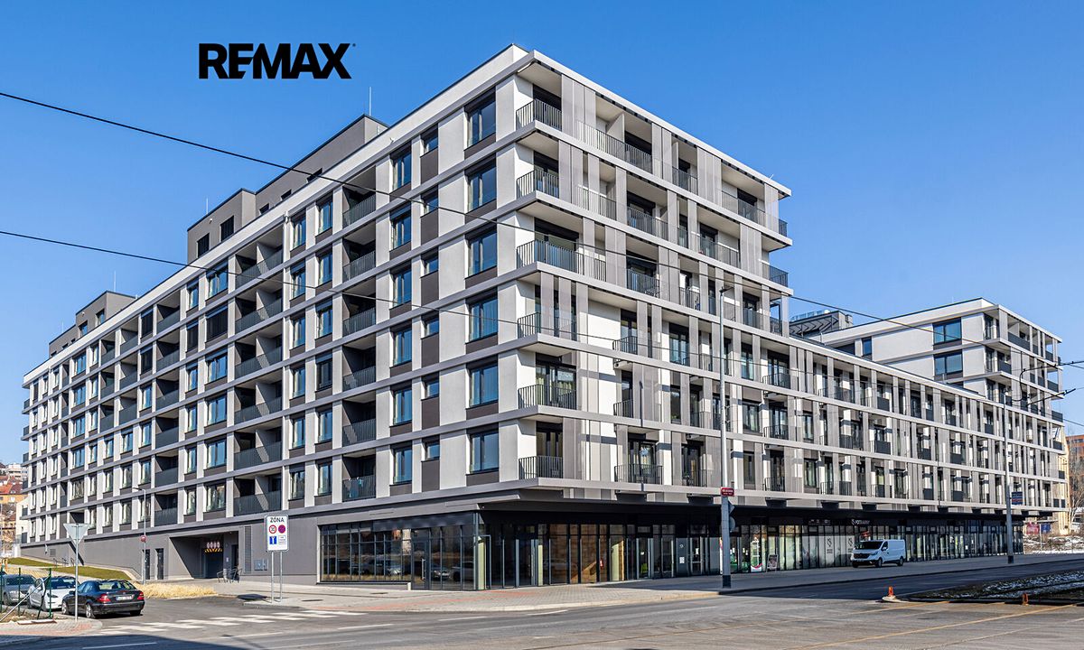 Pronájem obchodního prostoru 194 m² – fotografie 2