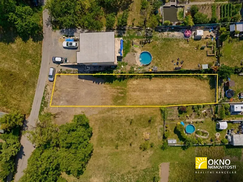 Prodej stavebního pozemku 741 m², Rousínov – náhled fotky 1