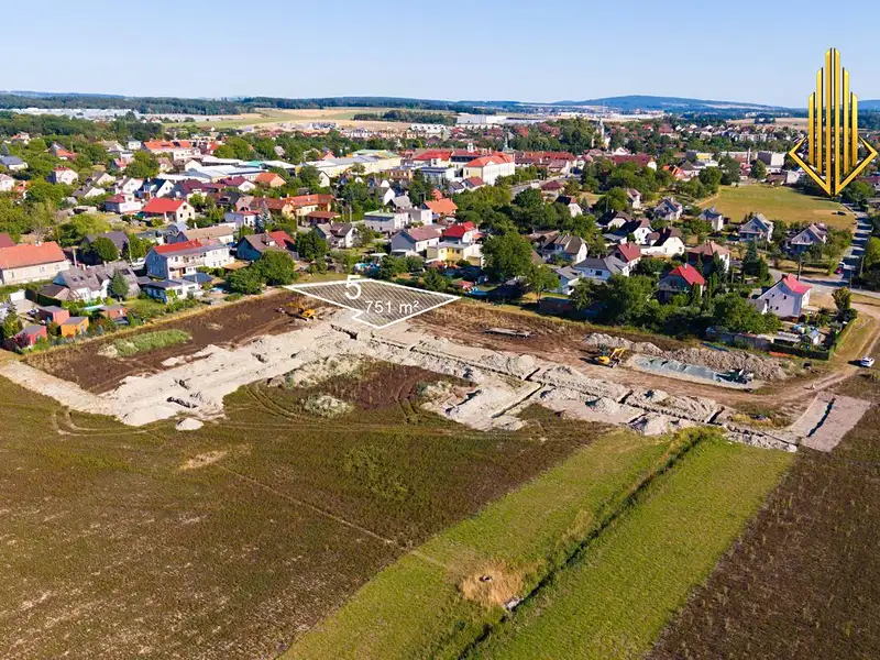 Prodej stavebního pozemku 751 m², Solnice – náhled fotky 2