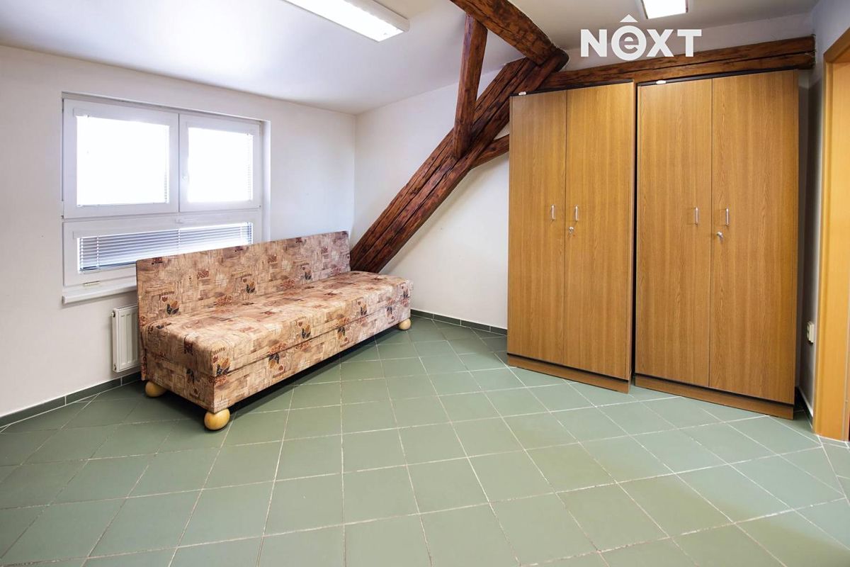 Pronájem kanceláře 113 m² – fotografie 3