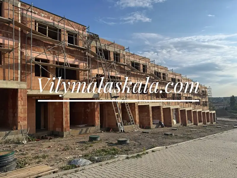 Prodej rodinného domu 186 m², pozemek 350 m², Praha – náhled fotky 3