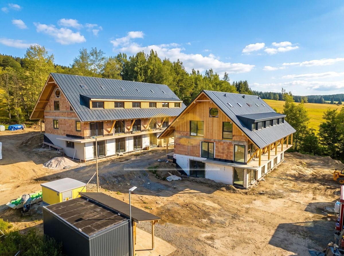 Prodej bytu 1+kk 36 m², Nové Hutě – fotka 1 z 3
