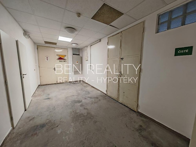 Комерційне приміщення в оренду, 1 436 м² (13 з 24)