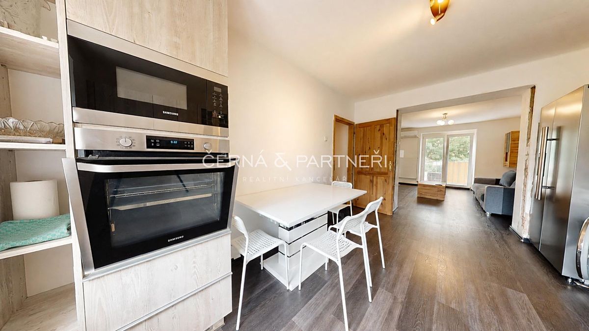 Prodej bytu 2+1 49 m² – fotografie 2
