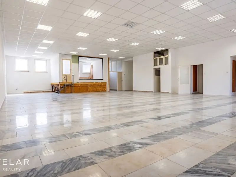 Prodej obchodního prostoru 230 m², Opava – náhled fotky 3