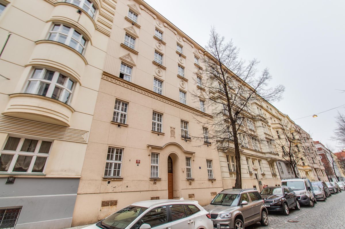 Pronájem bytu 2+1 82 m² – fotografie 5