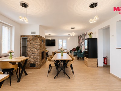 Комерційне приміщення на продаж, 440 м² (2 з 30)