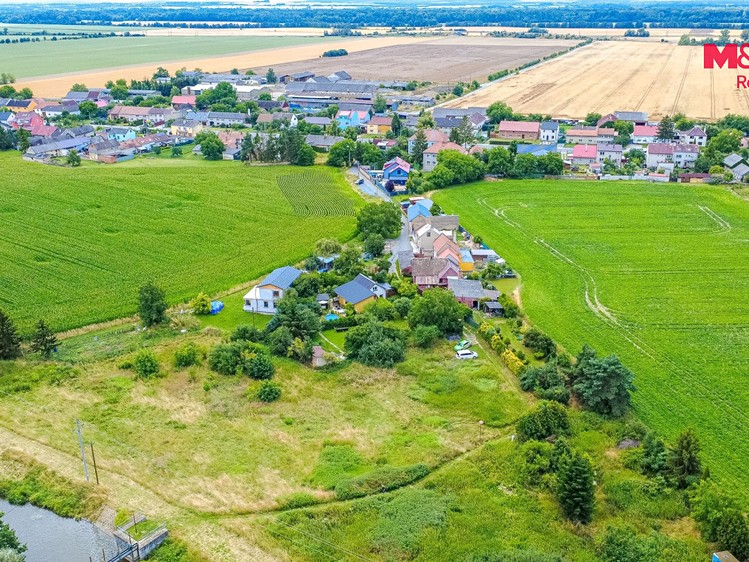 Prodej pozemku, 1 718 m² (16 z 26)