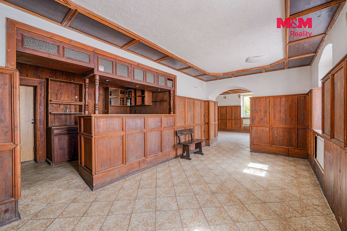 Prodej rodinného domu 600 m², pozemek 322 m² – fotografie 4