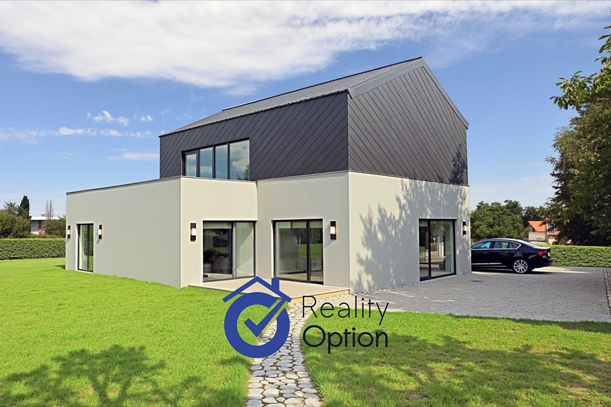 Prodej rodinného domu 198 m², pozemek 896 m²