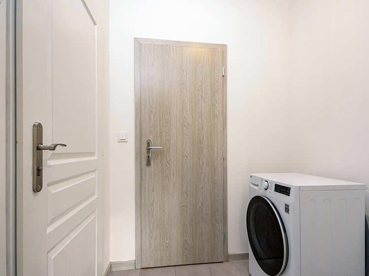 Pronájem bytu 2+kk, 36 m² (10 z 16)