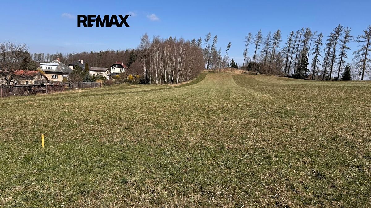 Prodej stavebního pozemku 7833 m²