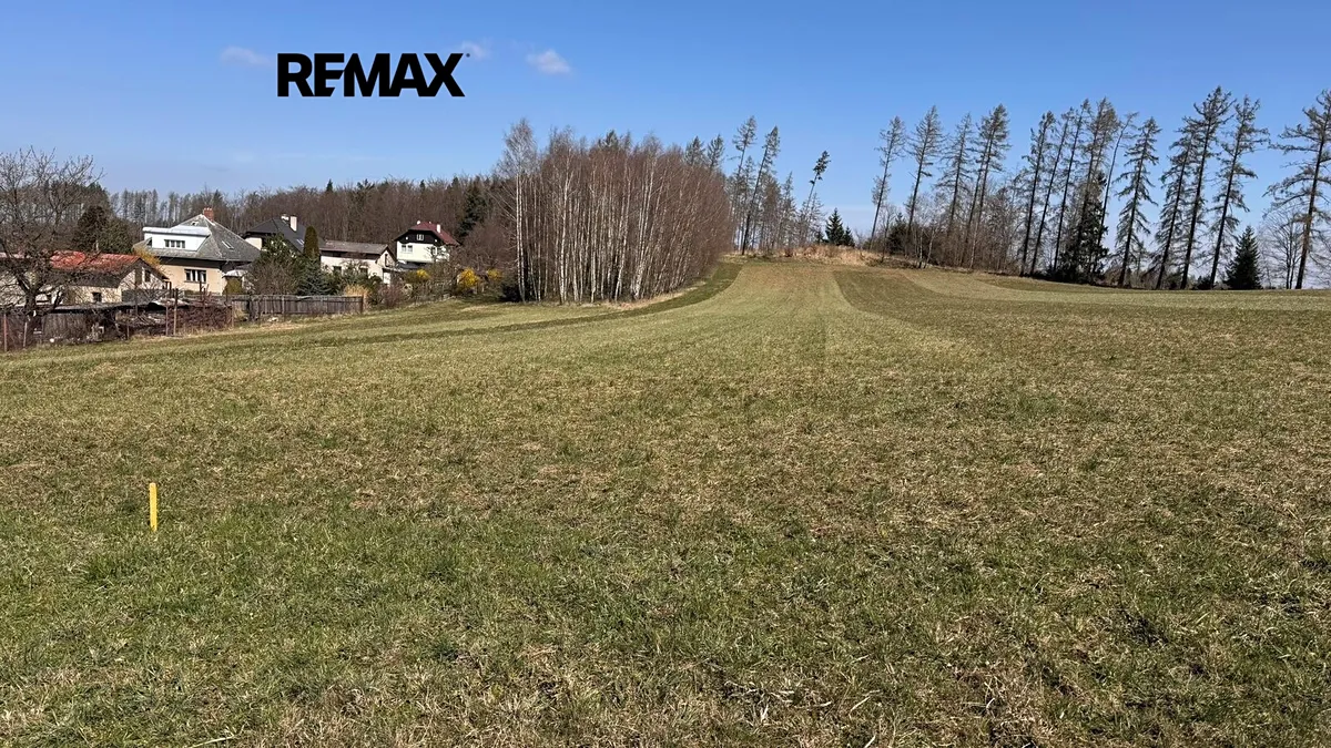 Prodej stavebního pozemku 7833 m²