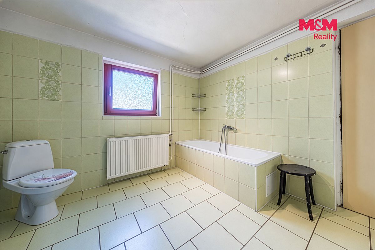 Prodej rodinného domu 200 m², pozemek 494 m² – fotografie 5