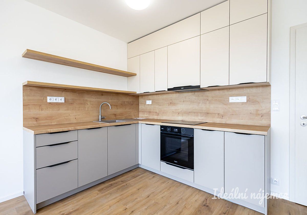 Pronájem bytu 2+kk 52 m²