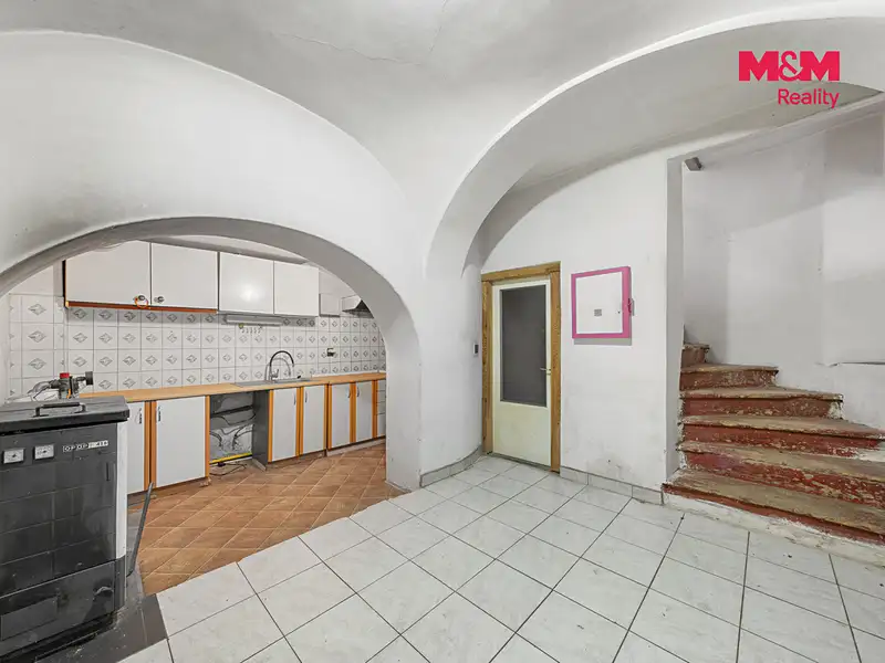 Prodej rodinného domu 118 m², pozemek 1058 m², Polepy – náhled fotky 3