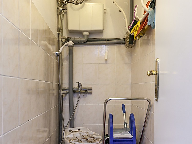 Комерційне приміщення на продаж, 148 м² (22 з 28)