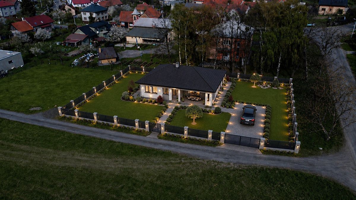 Prodej stavebního pozemku 1156 m²